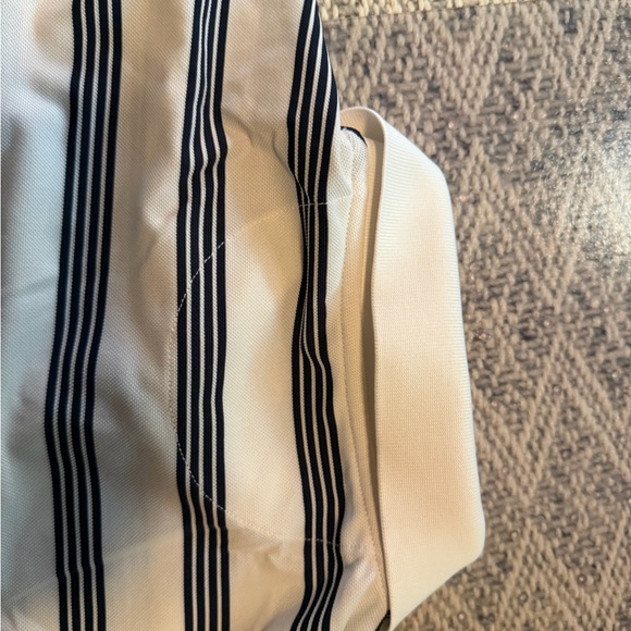 White bonobos golf shirt - large - Picture 5 of 6